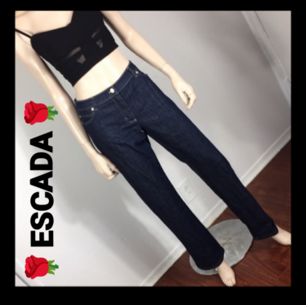 ESCADA JEANS
